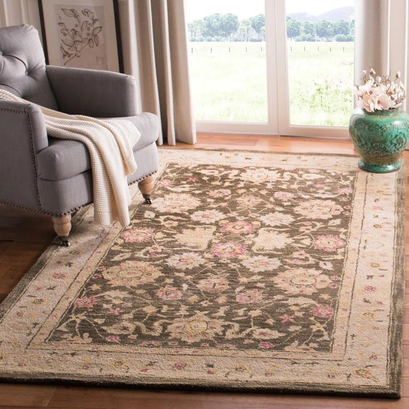 Safavieh Hand Tufted Wool Rug