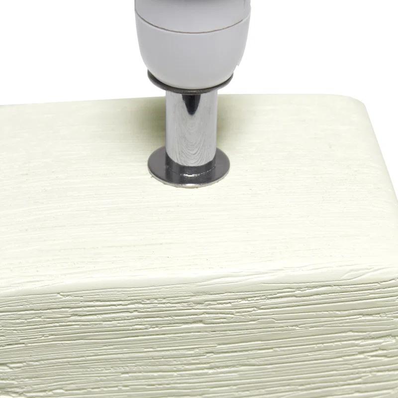 Eagarville Table Lamp