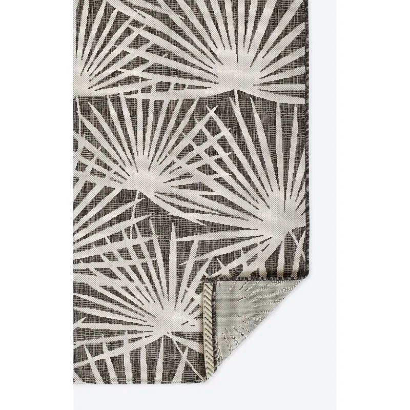 Novogratz Villa Floral Gray/White Indoor / Outdoor Area Rug