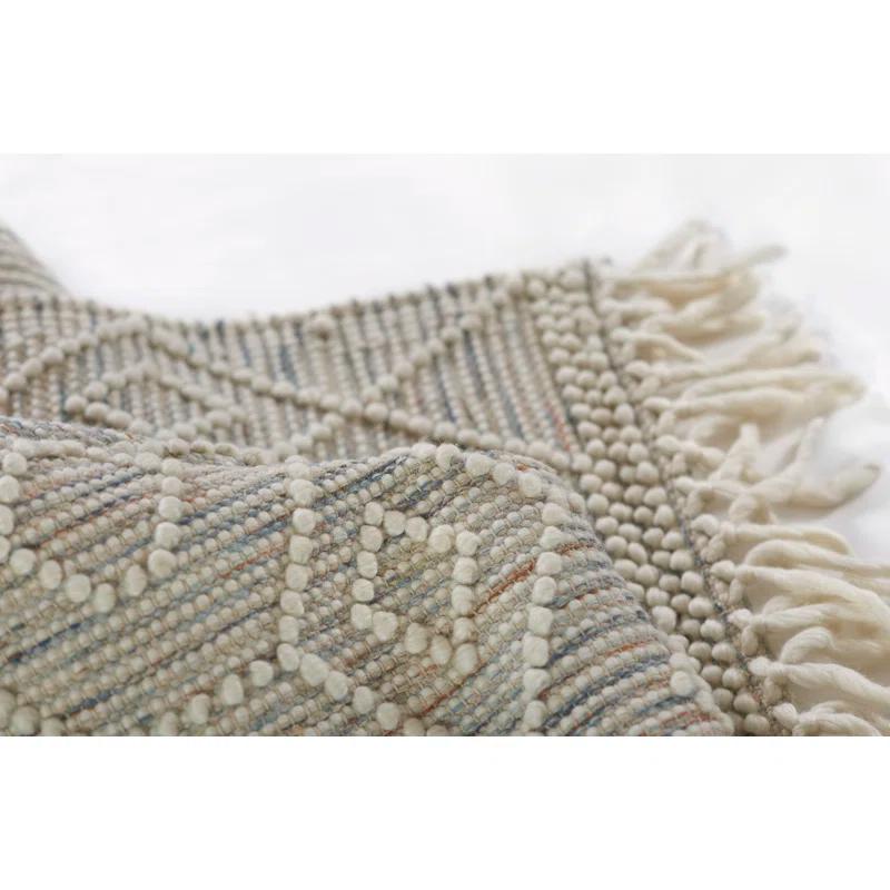 Aeson Handwoven Wool Rug - 2' x 3'