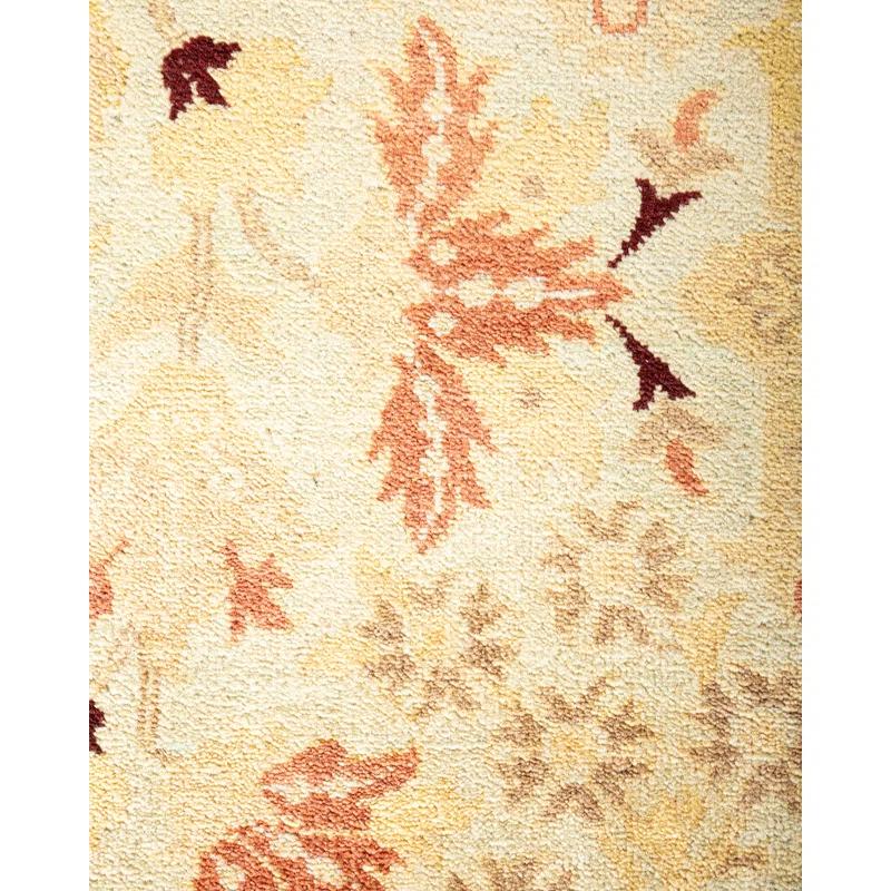 Ivory Floral Hand-Knotted Wool Rectangular Area Rug 8' x 10'