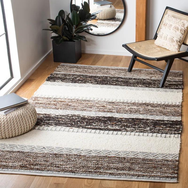Pante Macassar Southwestern Hand-Woven Cotton/Wool Brown/Ivory/Black Area Rug