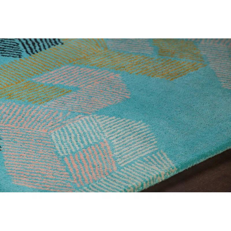 Handmade White Tufted Wool and Viscose 5' x 7' Rug