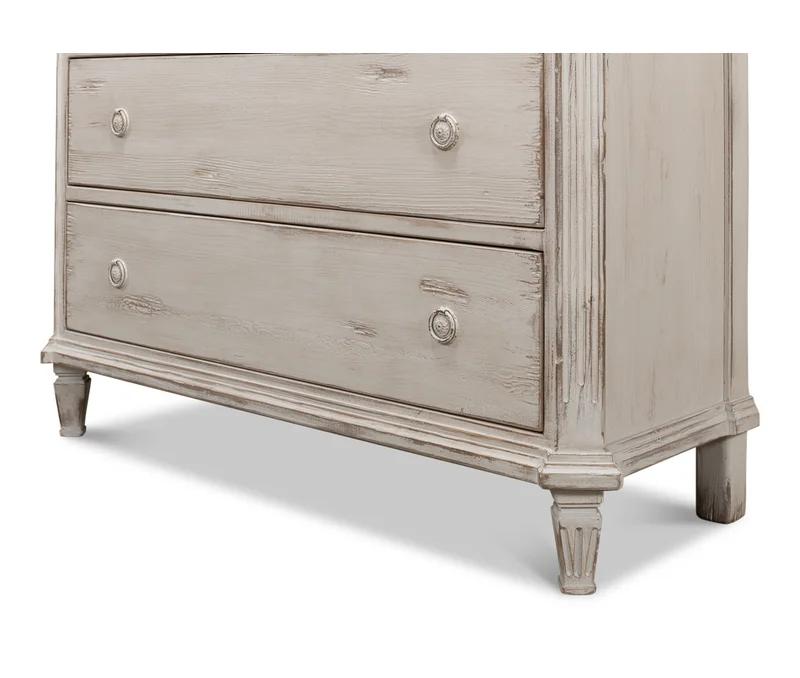 Cyprian Traditional Gray 3-Drawer Dresser