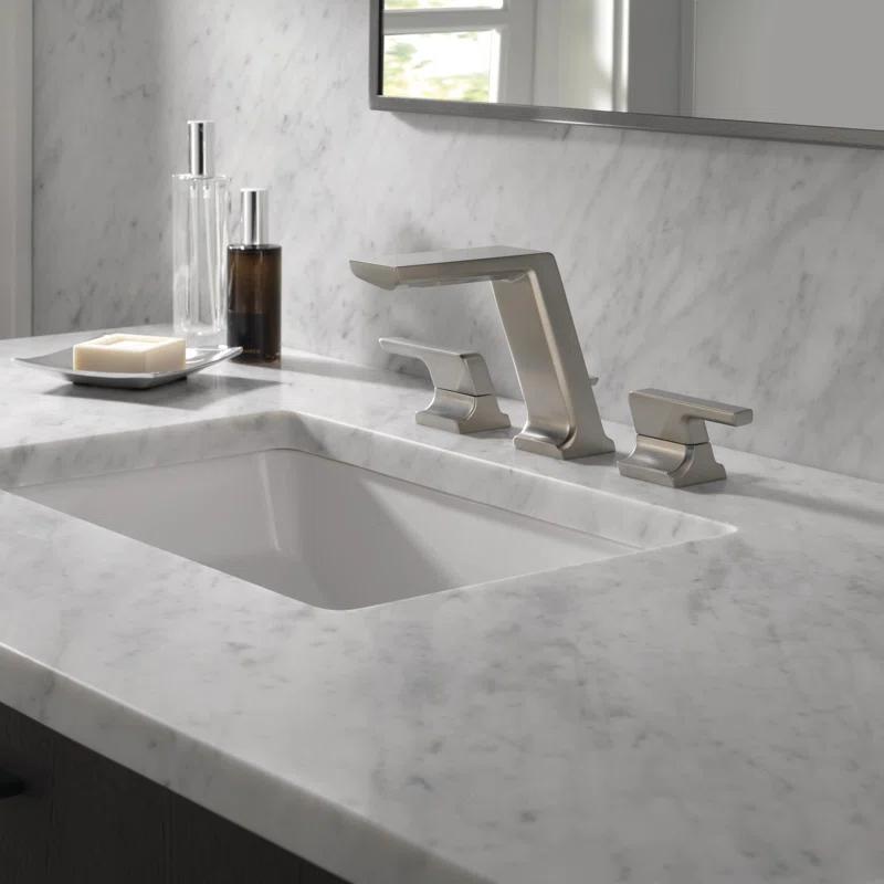 Pivotal Widespread Bathroom Faucet with Drain Assembly