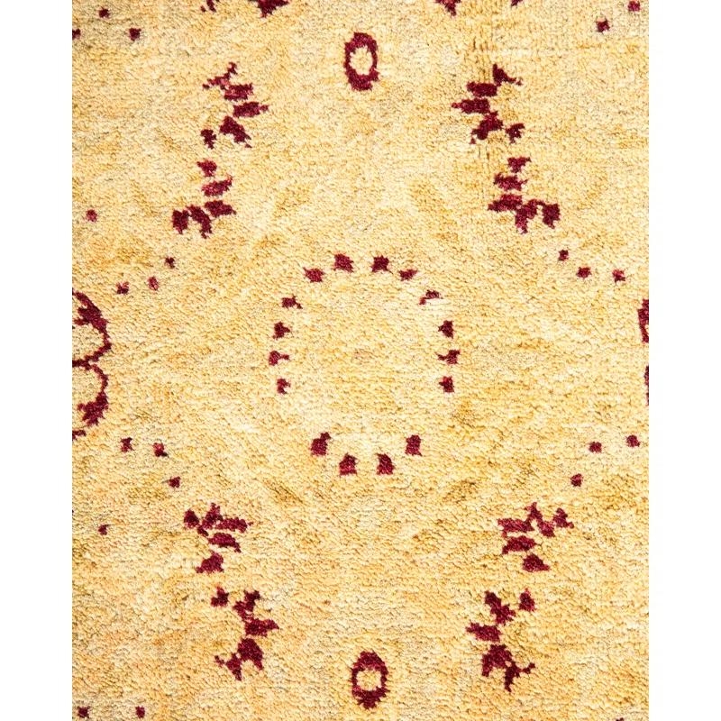 Handmade Red and Beige Wool 8' x 10' Area Rug