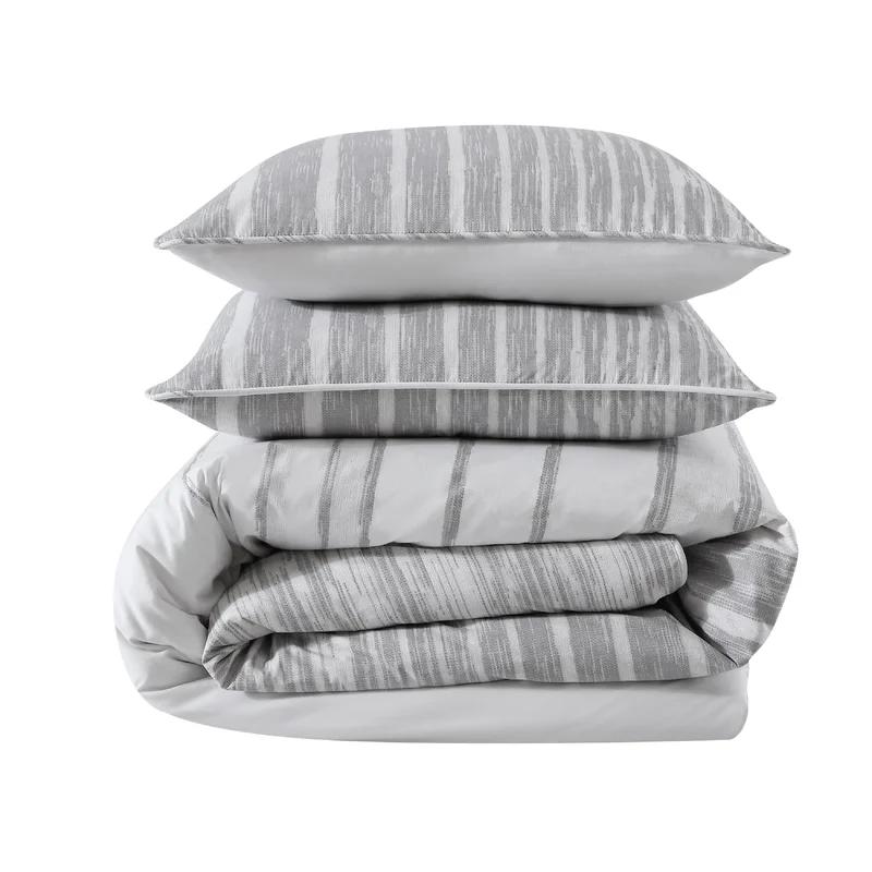 Reversible Abstract Stripe Cotton King Comforter Set in Gray