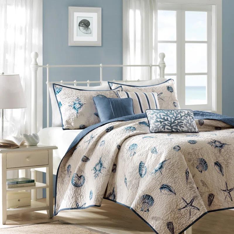 Bayside Quilt Set with Throw Pillows