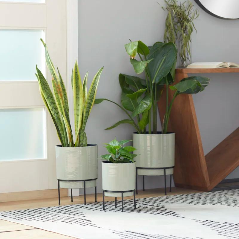 Beige Metal Contemporary Indoor/Outdoor Pot Planter Set