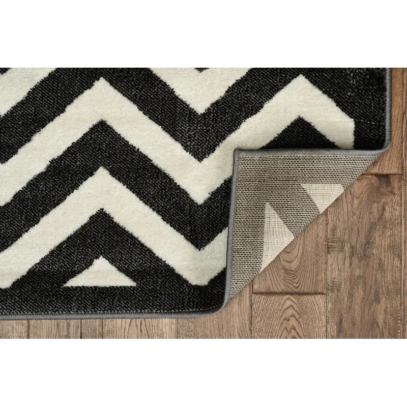 Chevron Charcoal and Ivory 8' x 10' Synthetic Rug