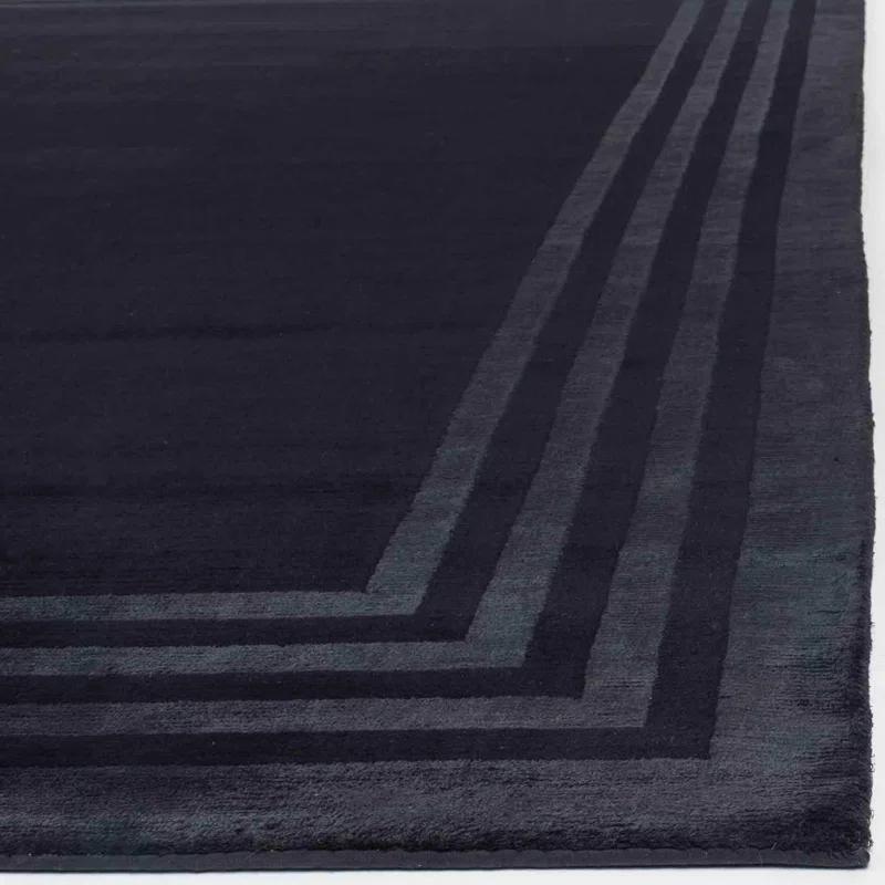 Onyx Hand-Knotted Wool and Viscose 6' x 9' Area Rug