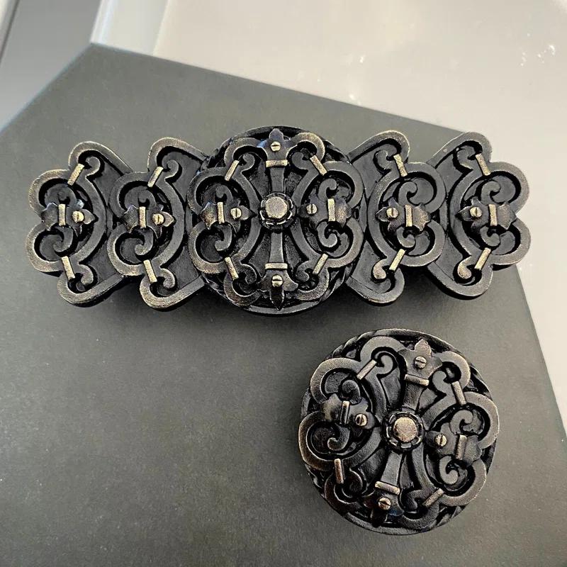Olde World 3" Center to Center Bar Pull