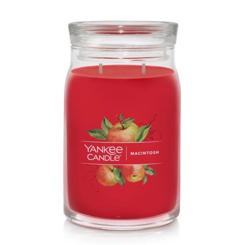 YANKEE CANDLE Signature Macintosh Scented Jar Candle
