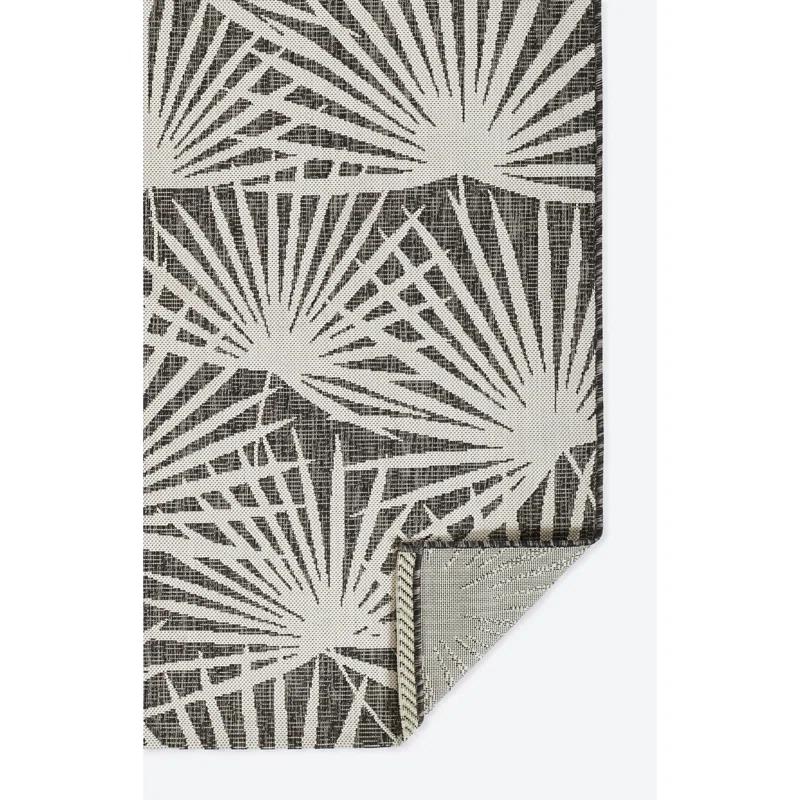 Novogratz Villa Floral Gray/White Indoor / Outdoor Area Rug