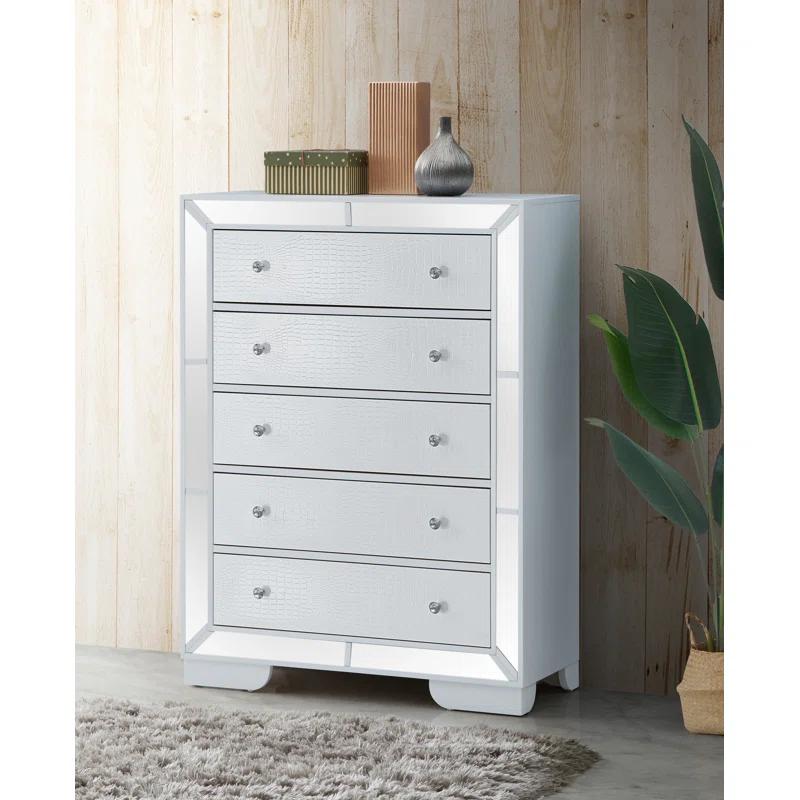Elegant White 5-Drawer Glam Dresser with Dovetail Construction