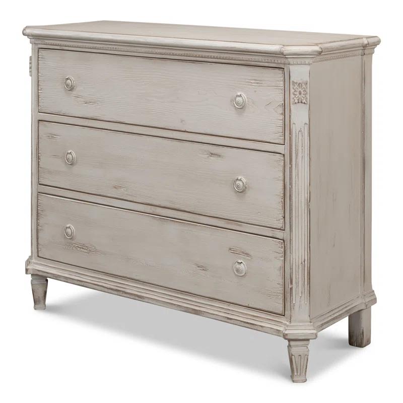 Cyprian Traditional Gray 3-Drawer Dresser