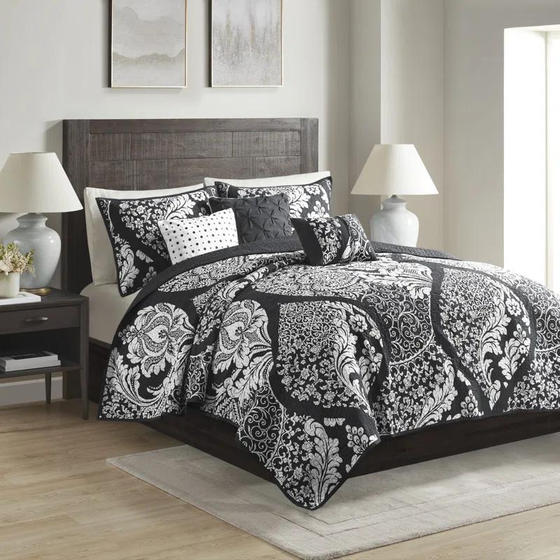 Black and White Cotton Reversible Full Quilt Set