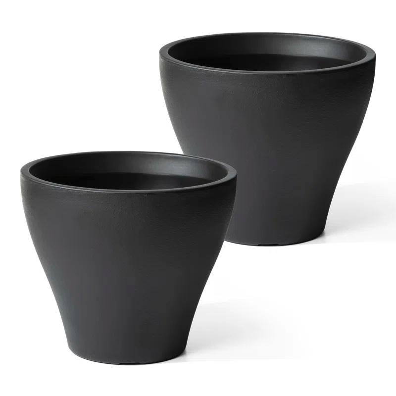 Fernway Onyx Black 25-Quart Weather-Resistant Round Planter