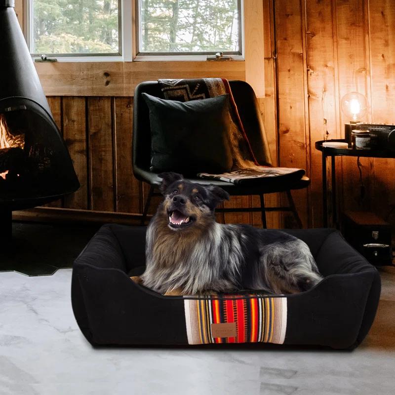 Acadia Striped Pet Bed