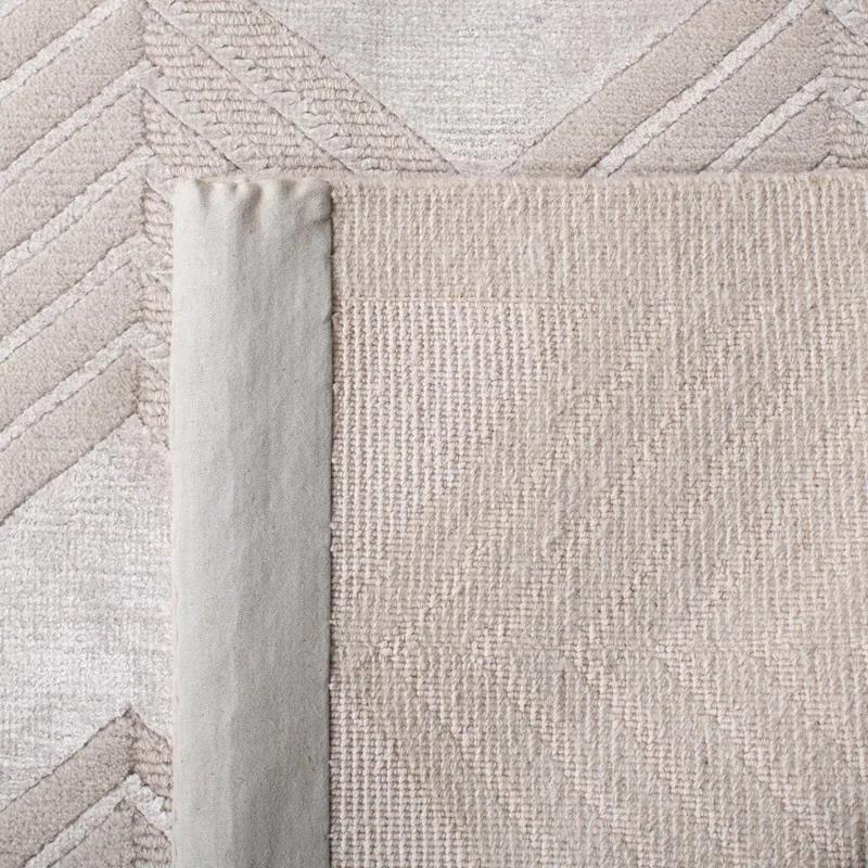 Monroe Chevron Sterling 2' x 3' Hand-Knotted Wool-Viscose Rug