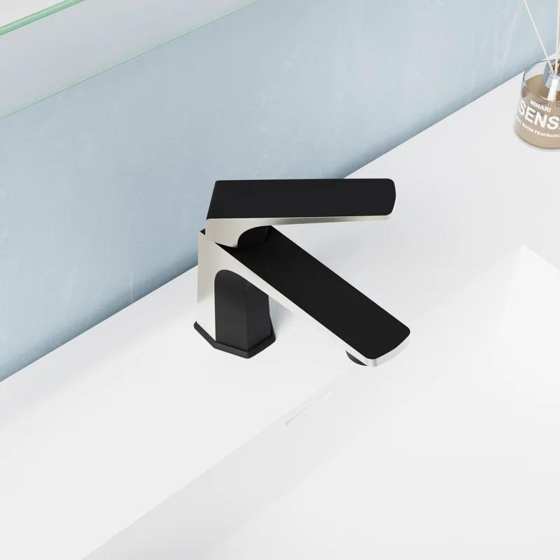 Single-Hole Single-handle Bathroom Faucet with Drain Assembly