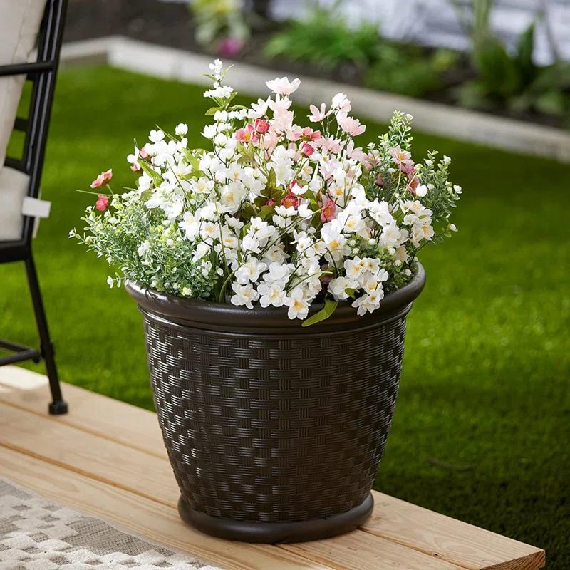 Suncast Pot Planter