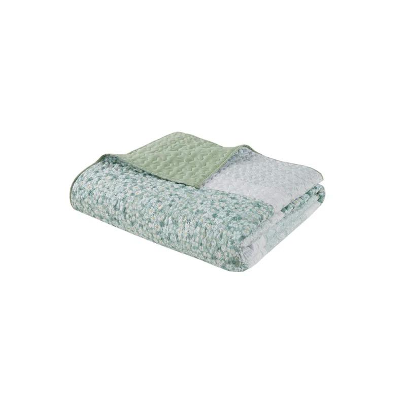 Green King Microfiber Seersucker Quilt Set with Pillow