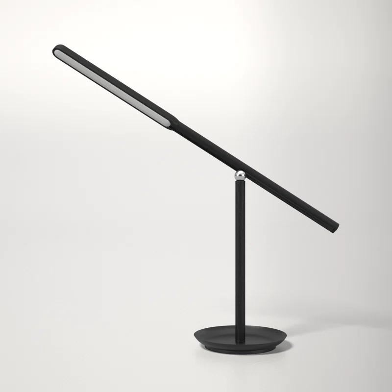 Dris Adjustable Desk Lamp