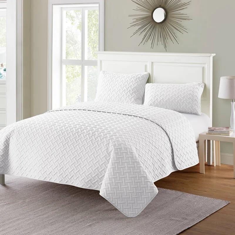 Nina Embossed Basketweave Quilt Set