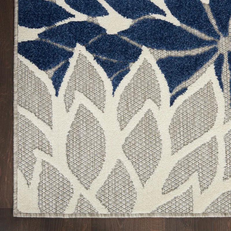 Ivory/Navy Floral Synthetic 4' x 6' Easy-Care Area Rug