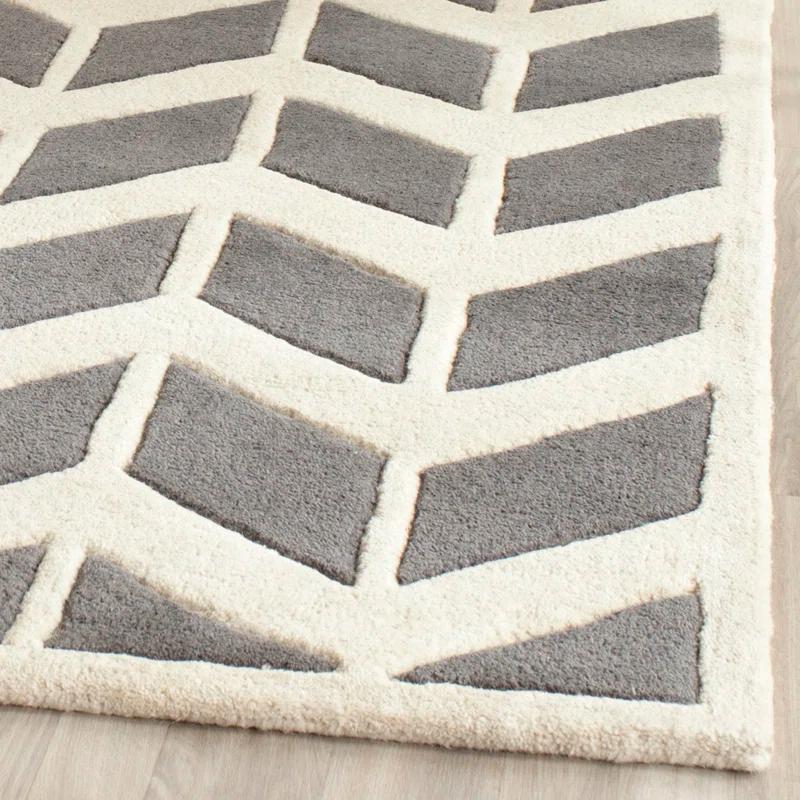 DASTINGO Chatham Hand Tufted Wool Chevron Rug