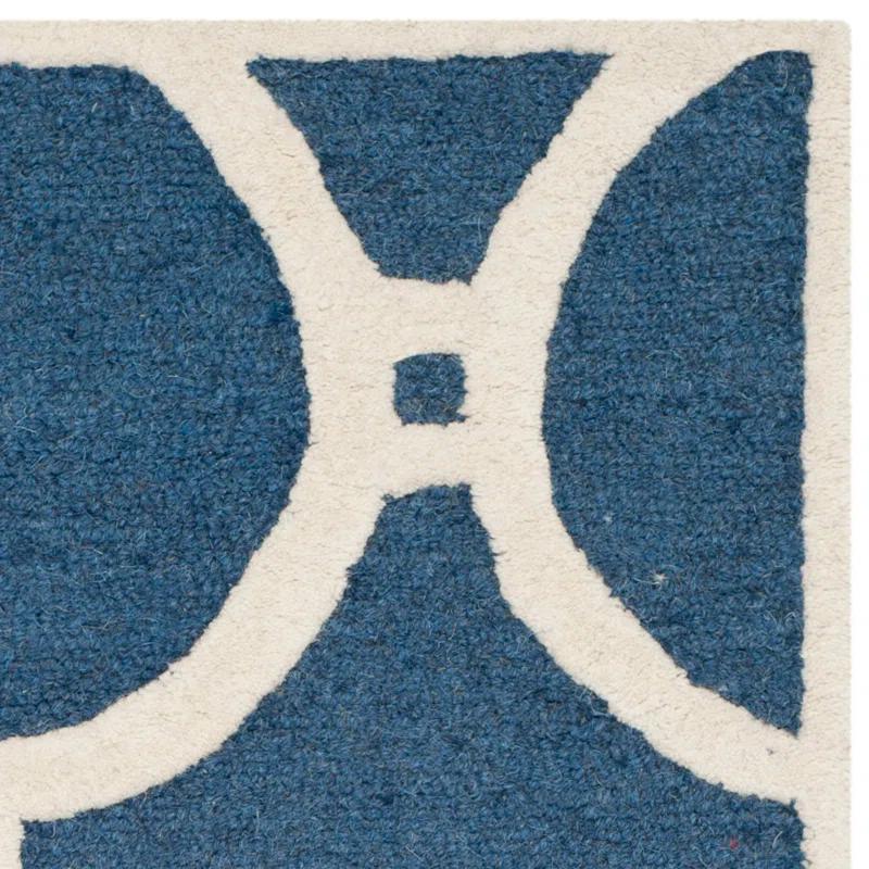 Safavieh Cambridge Hand Tufted Wool Geometric Rug