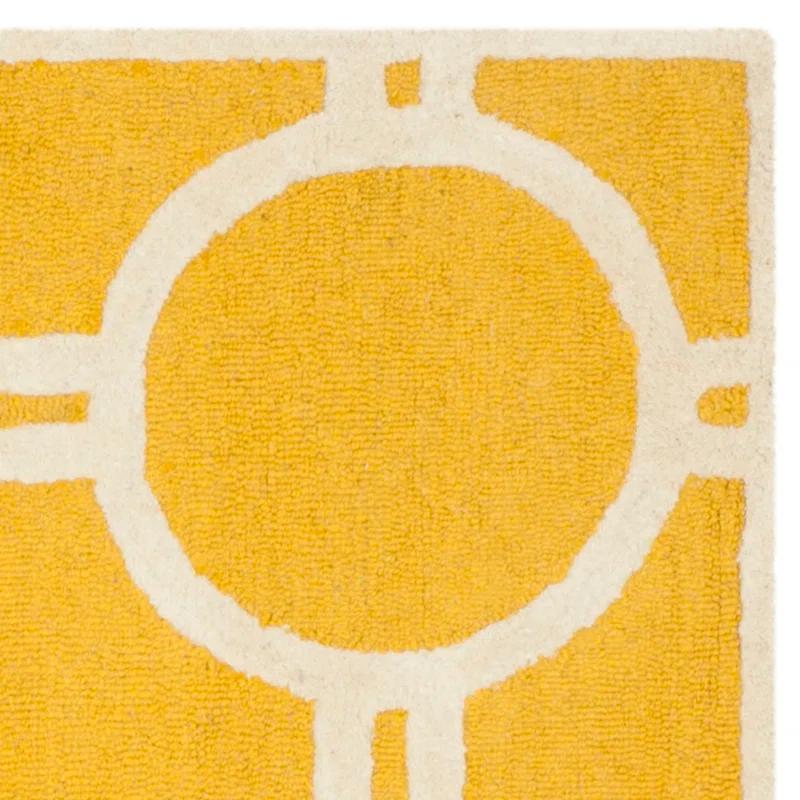 Safavieh Cambridge Hand Tufted Wool Geometric Rug