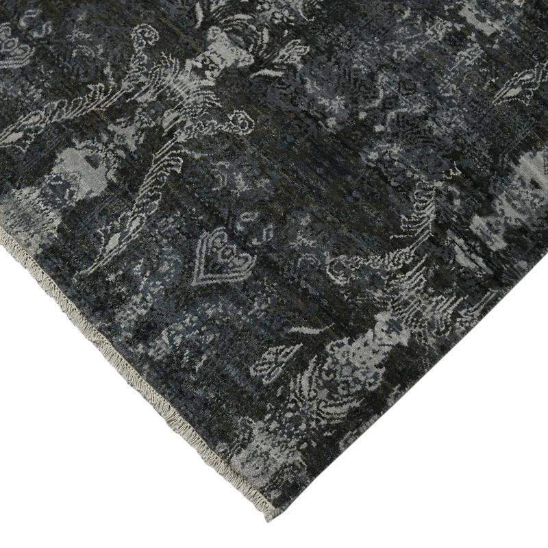 Olhouser Wool Geometric Rug