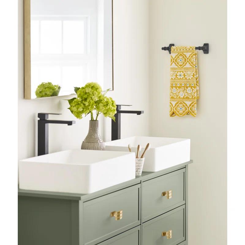 Davenport Towel Bar