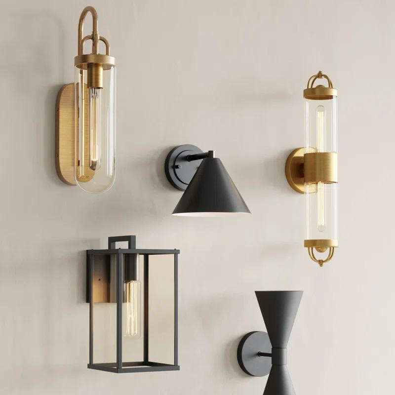 Santi Wall Light