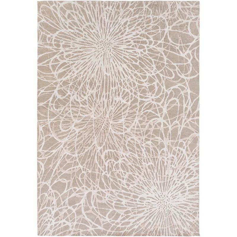 Etienne Ivory Wool and Viscose 4' x 6' Hand-Knotted Rug