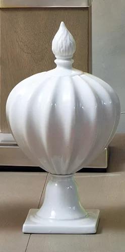 Colonial Williamsburg Inspired White Porcelain Decorative Bottle