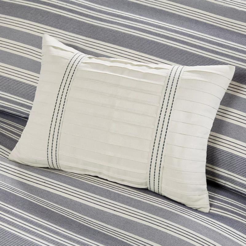 Ivory and Navy Cotton Jacquard Queen Bedspread Set