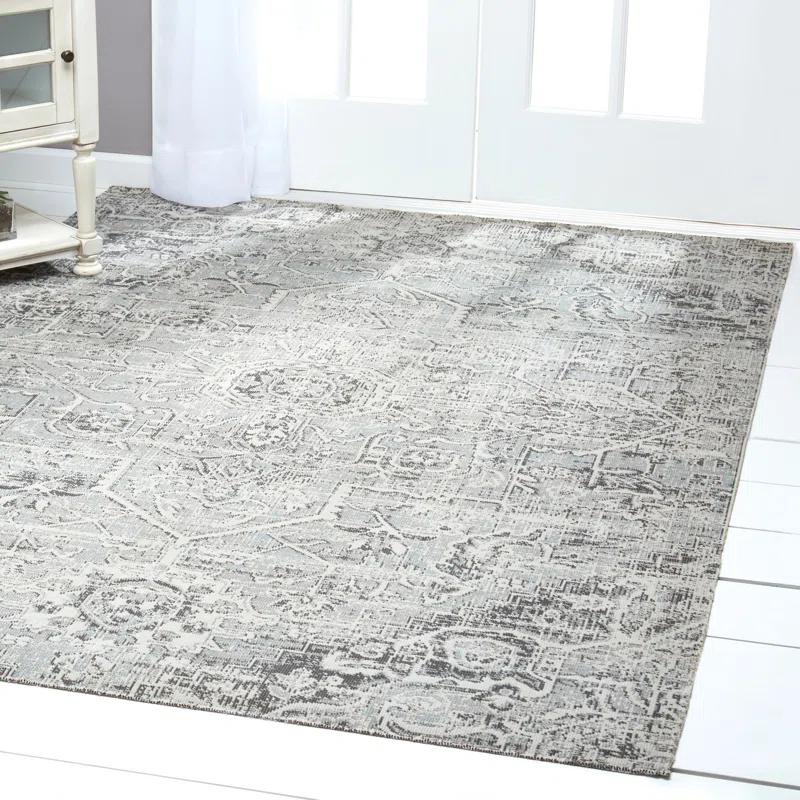 Nicole Miller Nicole Miller New York Patio Sofia Medallion Indoor/Outdoor Area Rug, Light Grey/Dark Grey