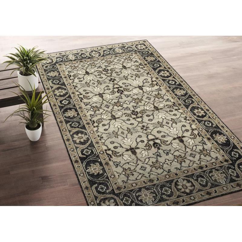 Herrera Ivory Wool 8' x 10' Hand-Knotted Antique-Look Rug