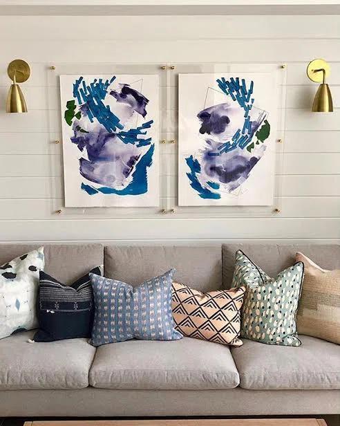 Clear UV-Grade Acrylic Modern Floating Picture Frame - Gold