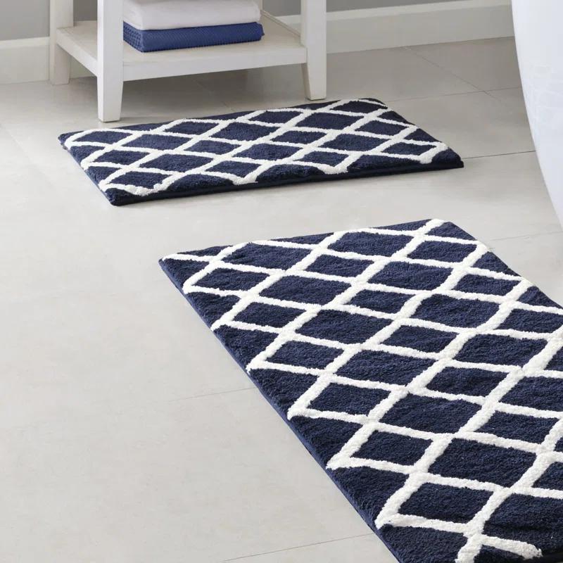 Madison Park Bittman Reversible High Pile Tufted Bath Rug