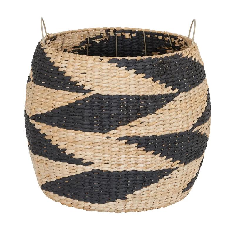 Chic Zig Zag Two-Tone Wicker Round Storage Basket