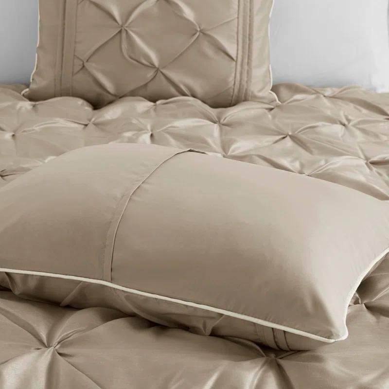 Madison Park Laurel 7 Piece Tufted Comforter Set