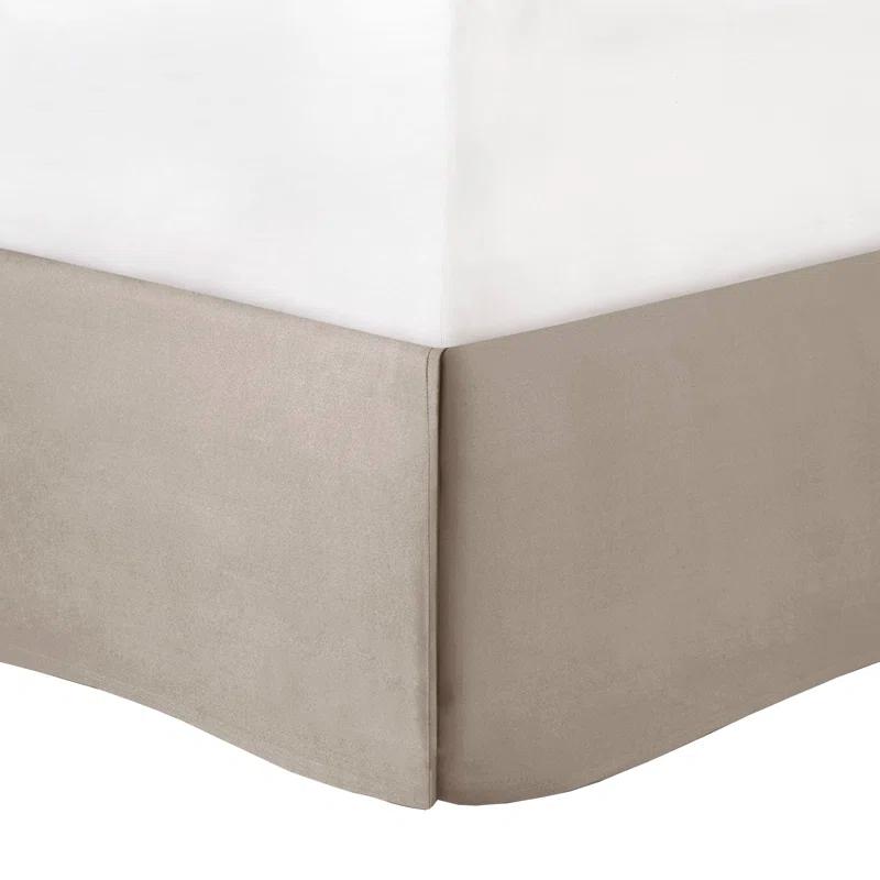 Madison Park Laurel 7 Piece Tufted Comforter Set