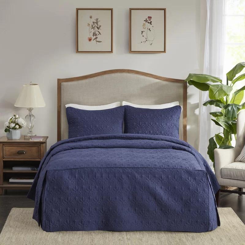 Navy King Microfiber Reversible Quilted Bedspread Set