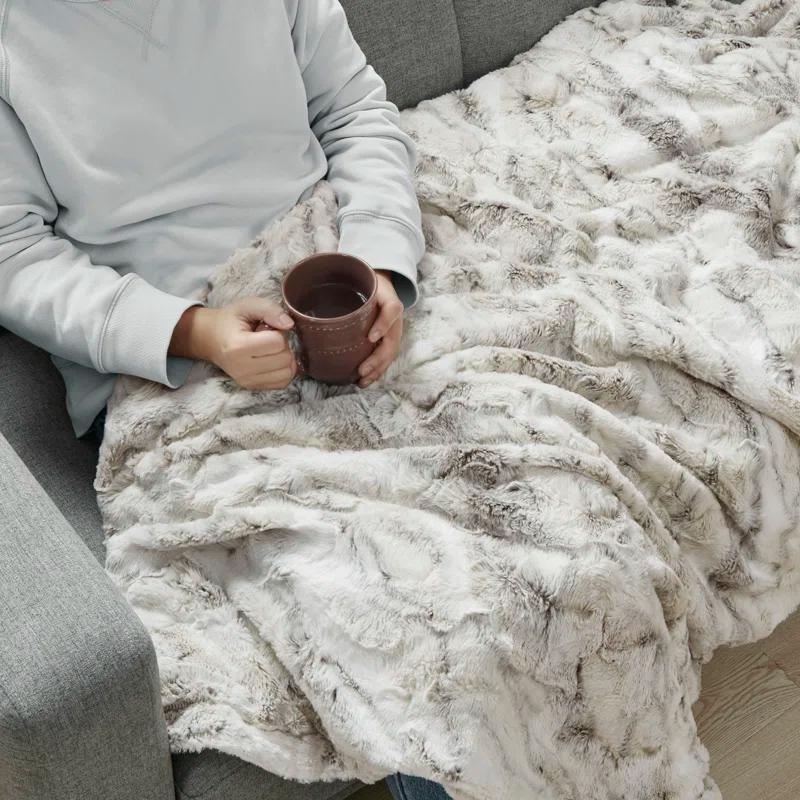 Madison Park Sachi Oversized Throw