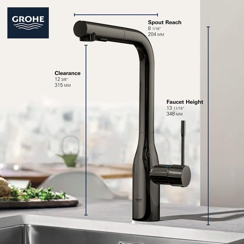 Modern Black Brass Kitchen Faucet with Pull-out Spray