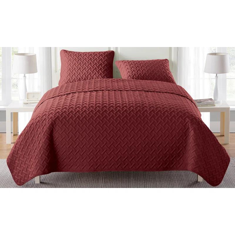 Nina Embossed Basketweave Quilt Set